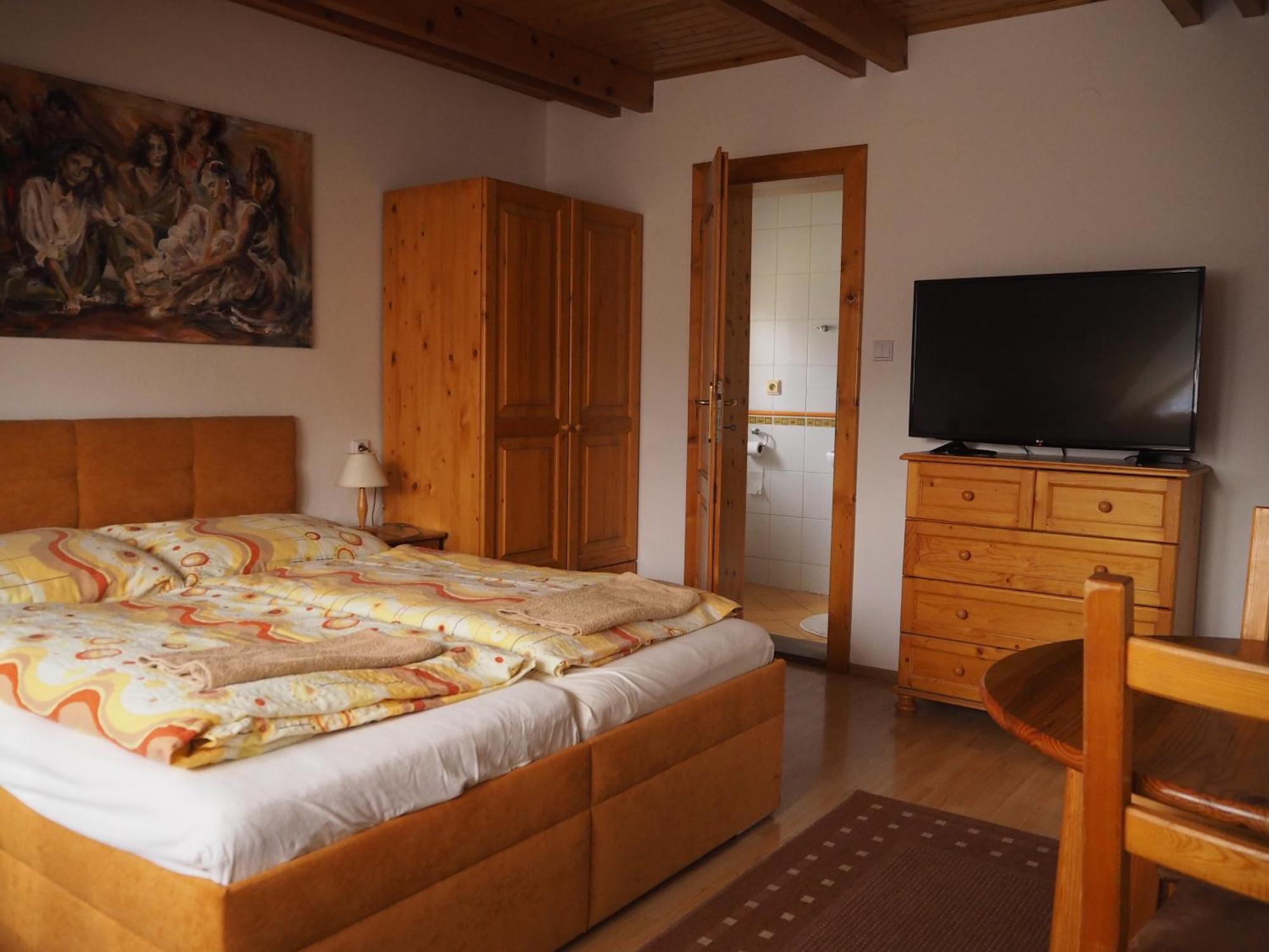 Hotel Privat Alenka Liptovský Mikuláš Esterno foto